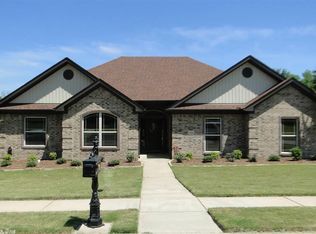 1108 Nature Way Dr, Benton, AR 72019