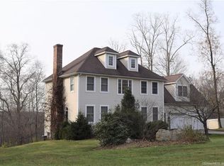 22 Settlers Path, Amston, CT 06231