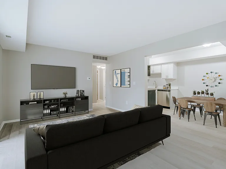 South Grove Apartments — Photo 7