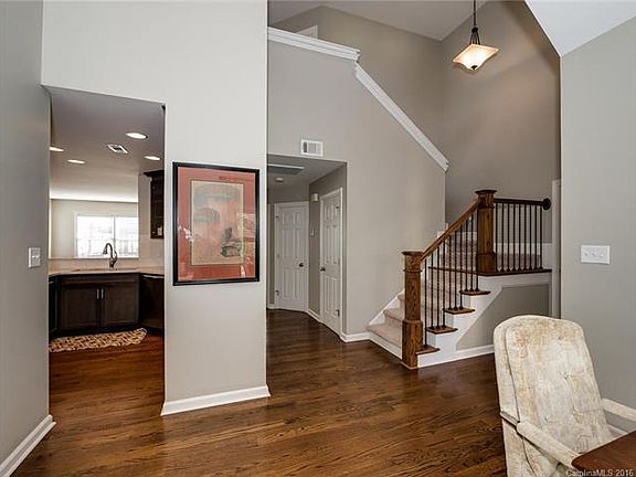 5th image of 6423 Scarlet Oak Ln #6