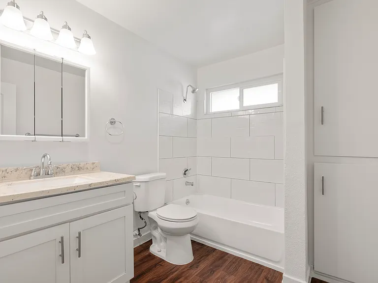 Winston Villa Apartments — Photo 5