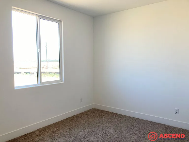 9734 Cotton Creek Dr — Photo 18
