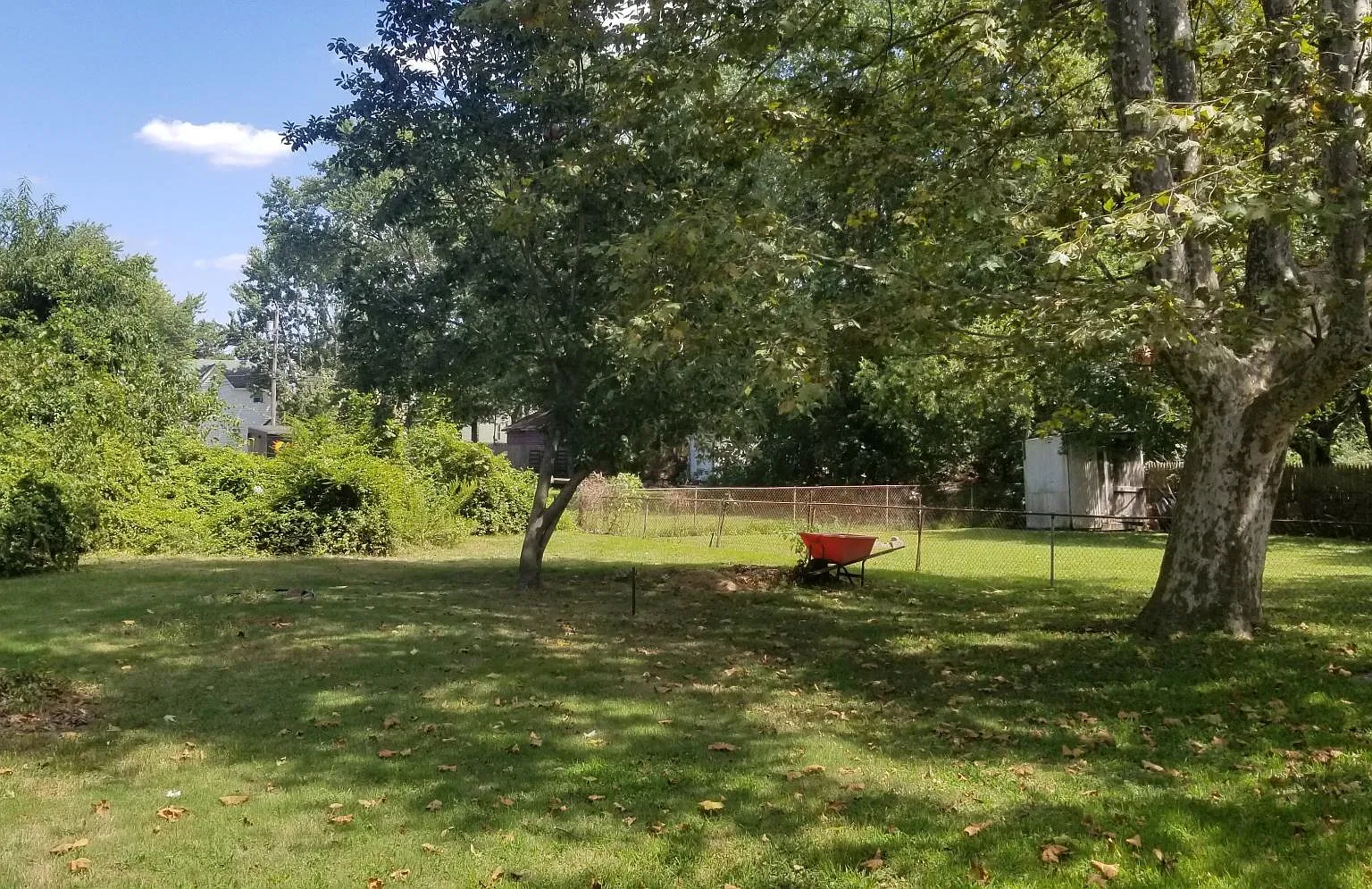 3 bed, 2000 sqft, $2,200 — Photo 4
