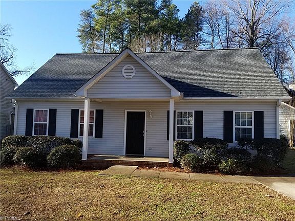 2nd image of 130 Arcaro Dr