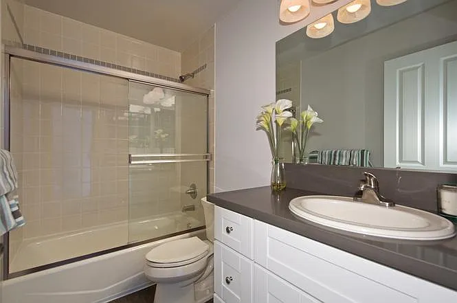 8571 Villa La Jolla Dr #I — Photo 11