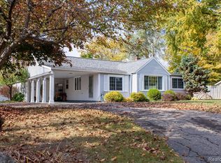 10241 Perry Rd, Goodrich, MI 48438