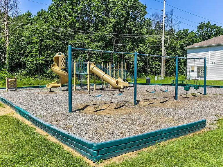Berrien Woods — Photo 22