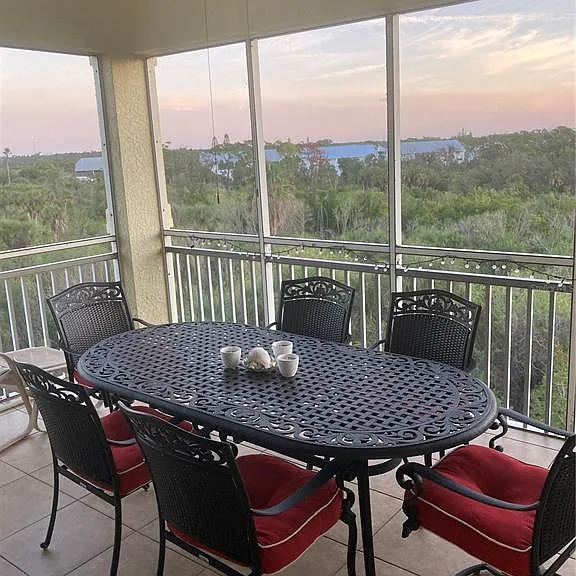 8561 Amberjack Cir #301 — Photo 25