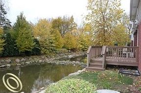 4th image of 1857 Maple Park Dr E