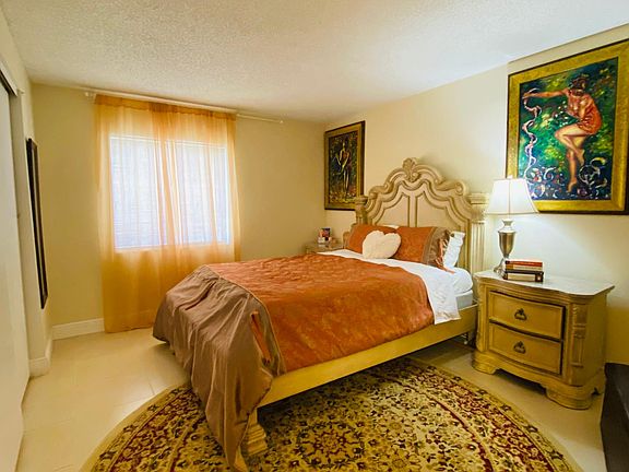 5th image of 148 Springwood Cir APT D