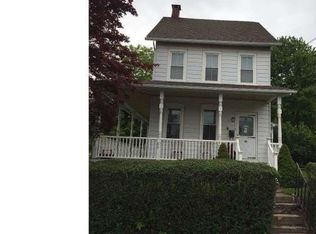 39 Noble St, Sellersville, PA 18960