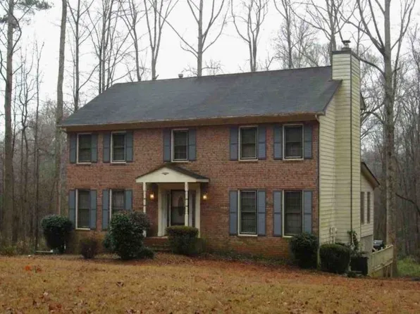 335 N Fayette Dr, Fayetteville, GA 30214