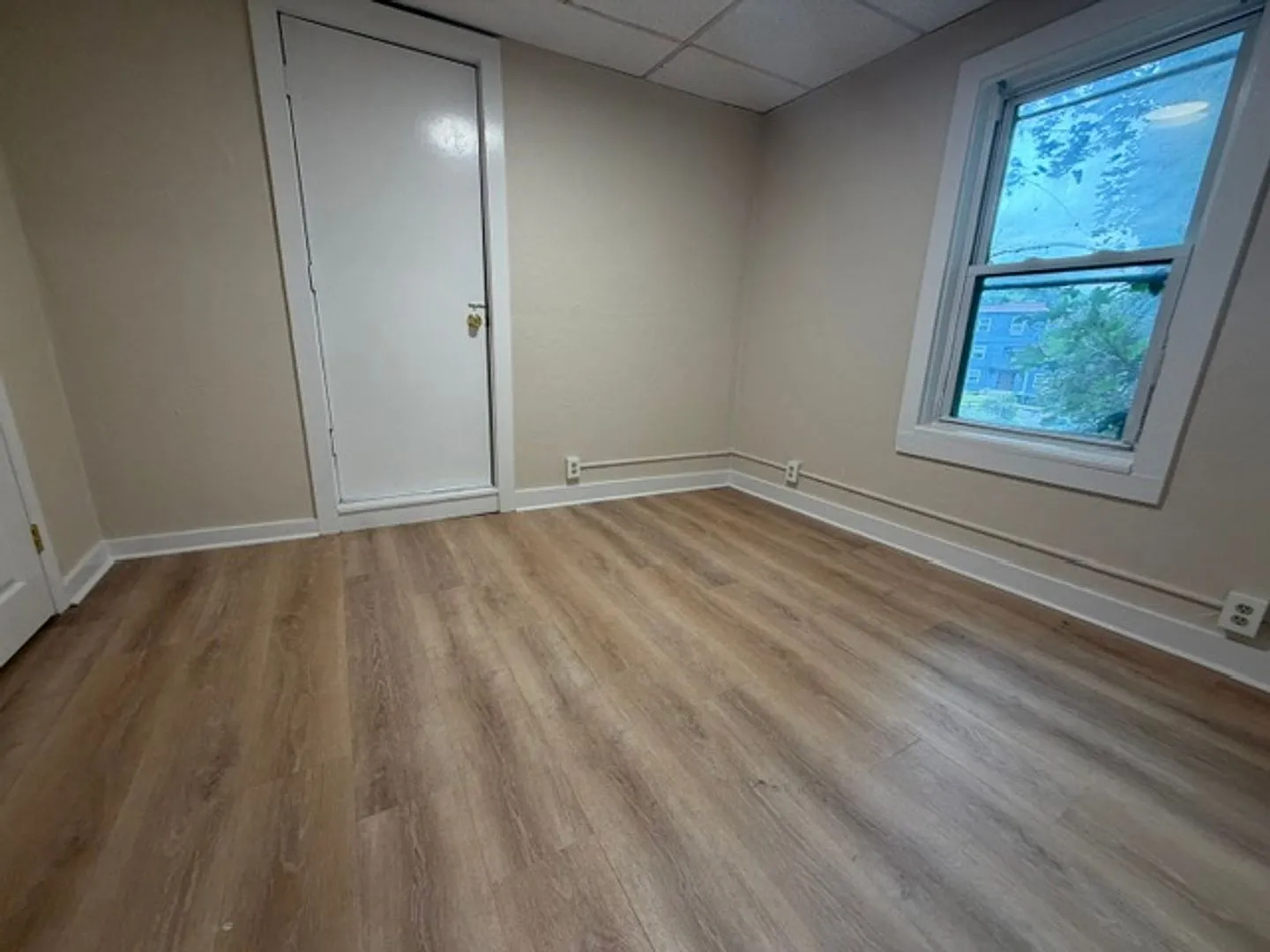28 & 28 1/2 Prospect Street — Photo 3