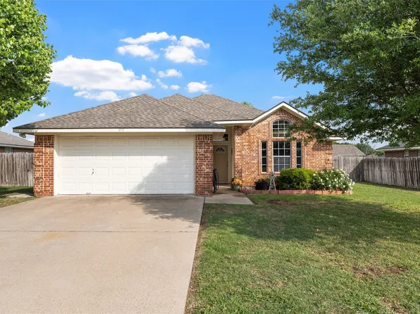 217 Knight Ln, Waco, TX 76705
