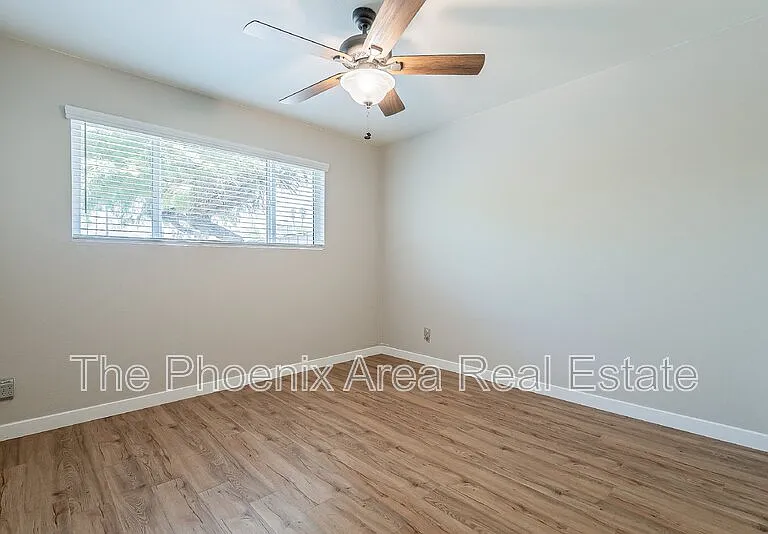 1102 N 72nd Pl — Photo 22