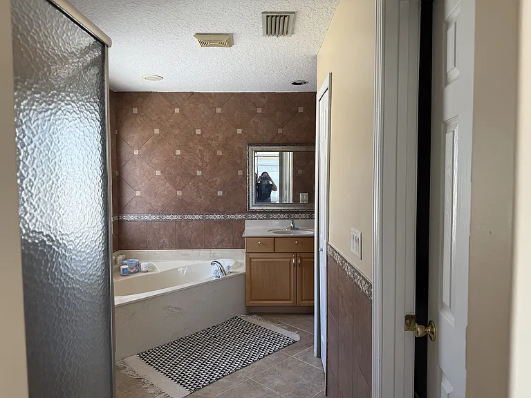 12242 Hawkstowe Ln — Photo 14