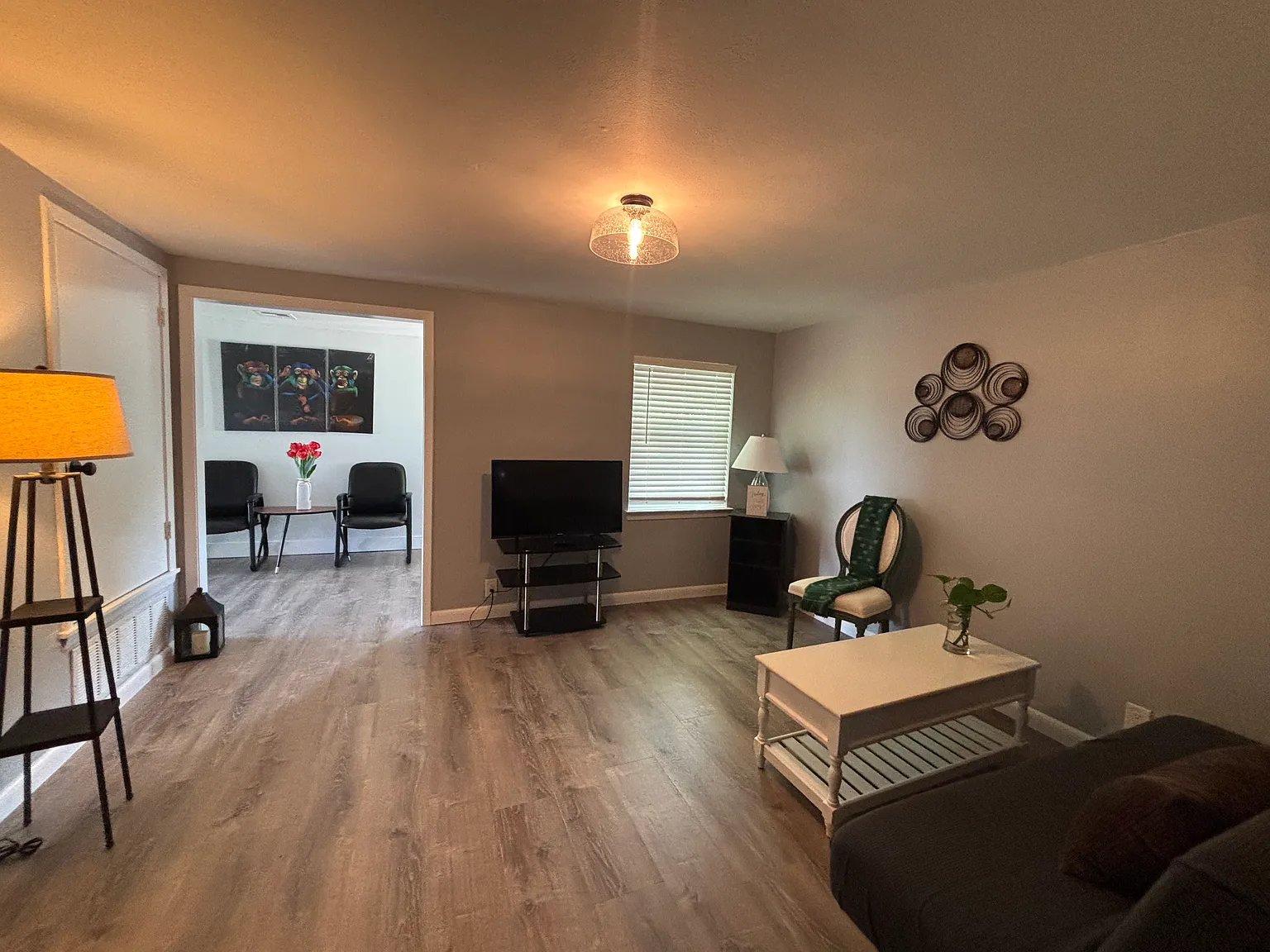 1701 Old Thorndale Rd — Photo 1