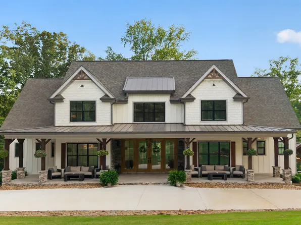 109 Forest Pointe Dr, Forsyth, GA 31029