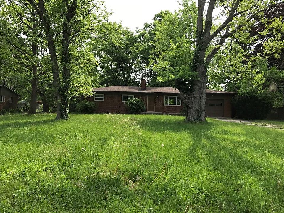 1st image of 1315 N Schleicher Ave