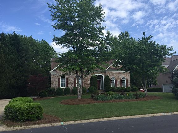 3-level home with professional yard maintenance