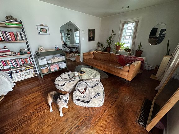 2nd image of 4216 Cherry St