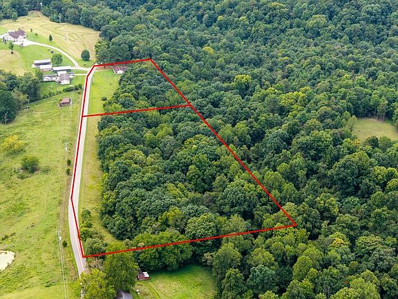 3rd image of 315 Johnson Ridge Rd