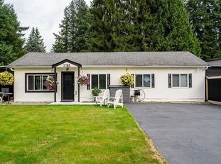 3742 204th St, Langley, BC V3A1X4