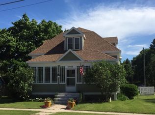 1913 Michigan Ave, Manitowoc, WI 54220