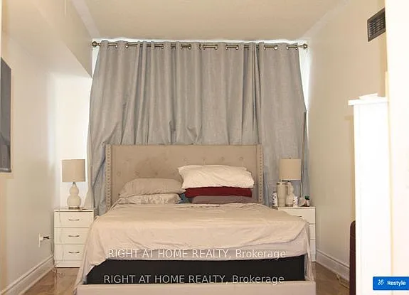 7 Bishop Ave #1104 — Photo 3