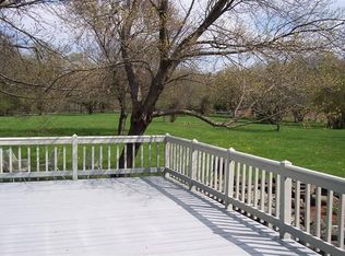 83 Middle St, West Newbury, MA 01985