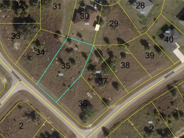 1028 W Monday Ln, Labelle, FL 33935