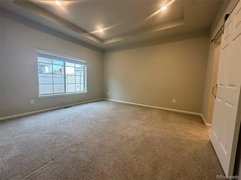 6652 Golden Briar Ln — Photo 22