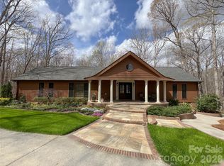 2816 Blythe Rd, Waxhaw, NC 28173