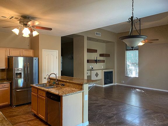 Kitchen/Family Room