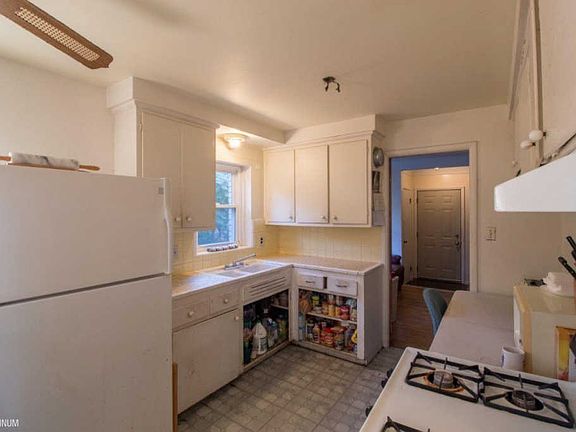 5th image of 1216 Woodsboro Dr