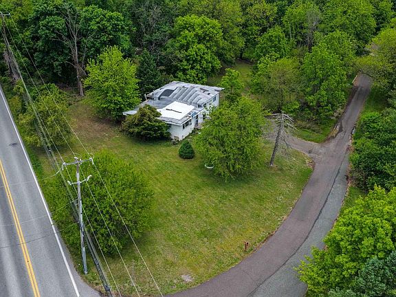 5th image of 3091 Highley Rd