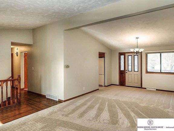 4th image of 1804 S 133rd St