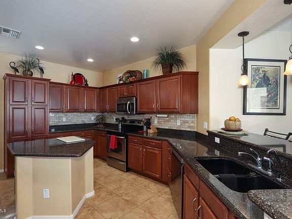 3rd image of 125 S Agua Fria Ln