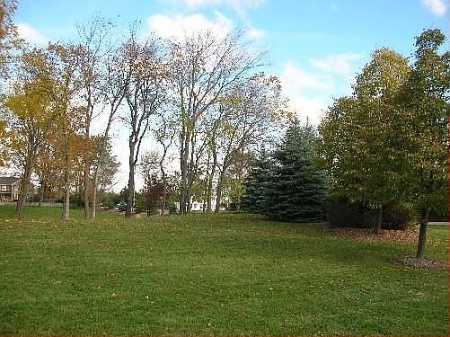 2nd image of 20440 Chadwick Ln