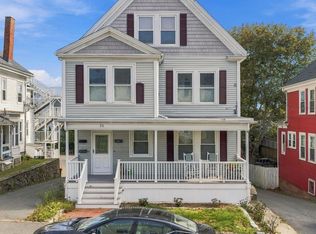 25 Elm St #3, Gloucester, MA 01930
