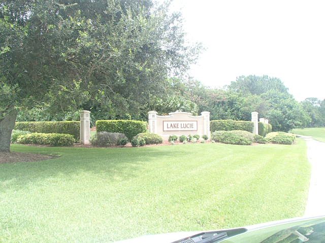 1st image of 8289 Spicebush Terrace