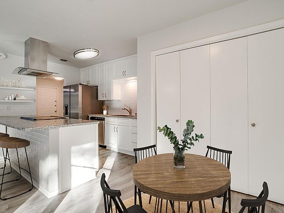 4th image of 204 Jeaneta Ave