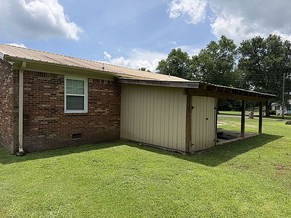4th image of 1365 Meadowbrook Dr