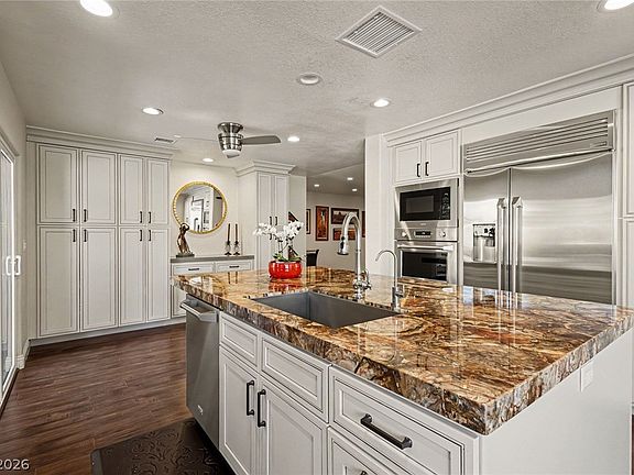 5th image of 7629 Painted Dunes Dr