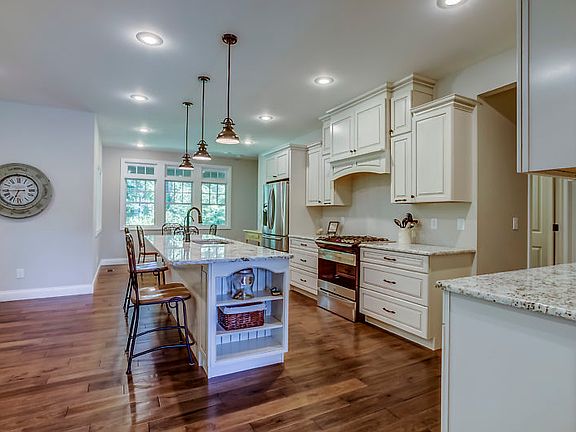 4th image of 9151 Orion Dr