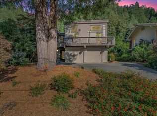 19537 Redwood Dr, Monte Rio, CA 95462