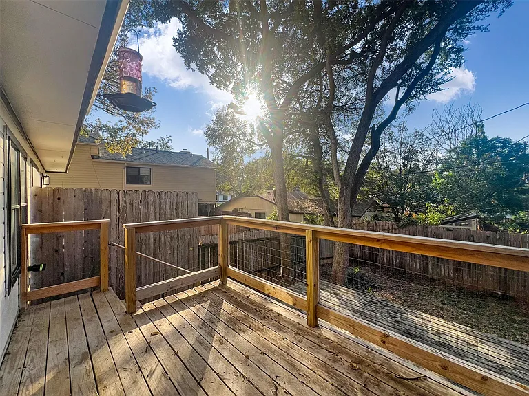 3506 Larchmont Cv #A — Photo 2