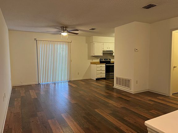 Upstairs living room