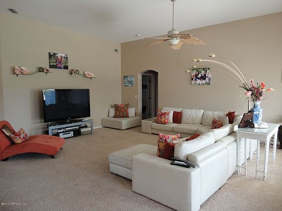 5th image of 3415 Laurel Leaf Dr
