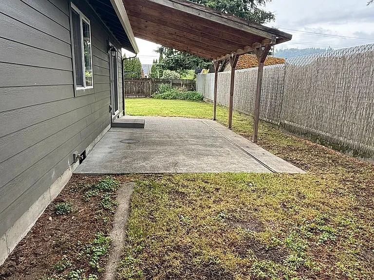 2179 Dahlia St — Photo 16